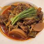 焼肉 スタミナ苑 - チョリム(煮もの)
      ハラミスジ、ツラミ、大根、ねぎ