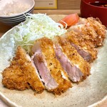 幸楽 - とんかつ定食のロースかつ竹