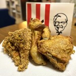 Kentakki Furaido Chikin Shizuokae Subiesutooriten - ・オリジナルチキン4ピース+にんにく醤油チキン