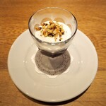 スガハラ - ドライフルーツの赤ワインゼリー寄せ