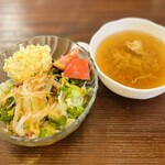 ××食堂 - セットのサラダとスープ