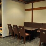 h Matsusaka Maruyoshi - 1階レストランと座敷