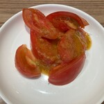 イル・ソーレガット - トマトサラダ