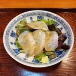 Nigyou - メイチダイの刺身サラダ カボスと醤油、オリーブオイルのドレッシング