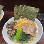 横浜ラーメン　壱鉄家 - 