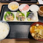 Gottsuri - 銀鯖三種盛定食