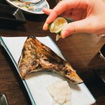 Robata Jin - ブリカマ！みんなで崩しながらいただきます