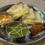 インド・ネパールレストラン&バー ビカシューマハル - 