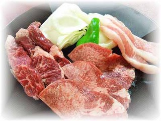 h Yakiniku Sempachi Honten - お得な盛り合わせメニュー登場!!　塩盛り(和牛塩ハラミ、塩タン、トントロ)