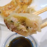 知味飯店 - 焼餃子