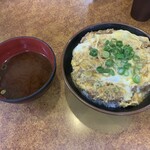 かつ丼吉兵衛 三宮本店 - 