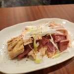 焼肉ホルモン 亀萬 - ミックスホルモン小