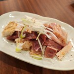 焼肉ホルモン 亀萬 - ミックスホルモン小