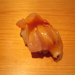 鮨 さかい - 赤貝