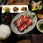 Yakiniku Kanoya - 