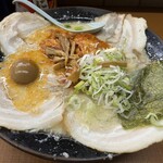 屋台ラーメン とんこつ貴生 - 