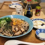 蕎麦とゴハン 72% - 