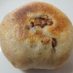 BOULANGERIE Le Pret a Porter - くるみあんぱん￥260