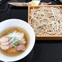 紗羅餐 本店 - 鶏と豚のしお出汁つけそば〜瀬戸内レモン添え〜