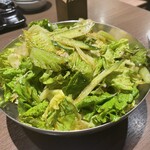 焼肉 一誠 - ムンチュサラダ大　ボリューム満点！