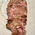 オオクサ - 京紅地鶏はらみ　このニンニク胡麻味が好き（過去撮影分）