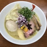 麺や 魁星 - 「ワンタン コク塩」(1160円)+「味玉」(120円)