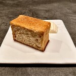 Flare - 自家製全粒粉のパン