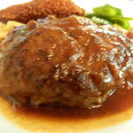ハンバーグステーキ　アップ