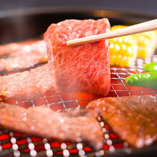 美味しい焼肉を食べ放題でご堪能頂けます