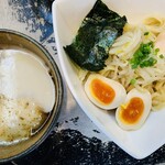 Kijitei - 濃厚つけ麺　黒マー油　煮干　味玉