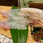玄海肴処旬風 - イカの活き造り