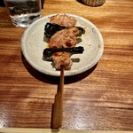 オオクサ - つくば茜鶏のせせり　獅子唐にタレが沁み込んで美味過ぎ（過去撮影分）