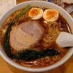 我流担々麺 竹子 - 無料の茹で玉子を投入！