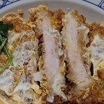 Tonkatsu Maruya - とんかつ まるや 日本橋店 かつ丼のかつ断面