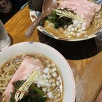 鶏と煮干しラーメンの店 みなや - 料理写真: