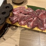 新宿 ジンギスカン 金のジンギ - 