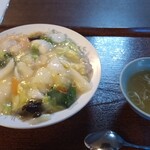 Saika - 塩中華丼890円