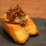 中華私房菜ハスノハナ - 油条の皮蛋豆腐トースト
