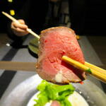 神戸牛 個室 ステーキ 吉祥 - レッドペッパーがいいアクセント