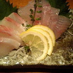 沖縄料理 うりずん食堂 - 琉球スギ＆シチューマチ二点盛り￥980