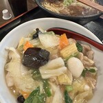 Chuugokuryouri Haruka - 中華丼+ラーメン