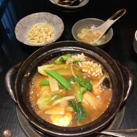 中國名菜 龍坊 代官山店 - ランチE 熱々土鍋ごはん　1300円