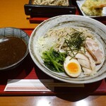 北海道蕎麦酒場 そばえもん - 濃厚魚介出汁