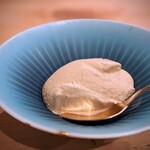 勢麟 - ほうじ茶アイス。勢麟さんのアイス、大好き～♡