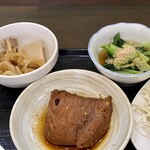 ささら - 炊き合わせ 小松菜おひたし かじき煮付け