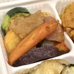 ごはんやハレノヒ。 - おかず詰め合わせセット９種(\1,300) グリルやさいガドガドソース
