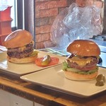 シェイクツリー バーガー＆バー - 