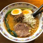 らーめん 六弦 - 肉みそ担々麺+炙りチャーシュー+半熟たまご