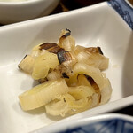 炭火焼濃厚中華そば 奥倫道 - 炙り玉ねぎ