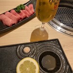 個室焼肉 さんびょうし 別邸 - 